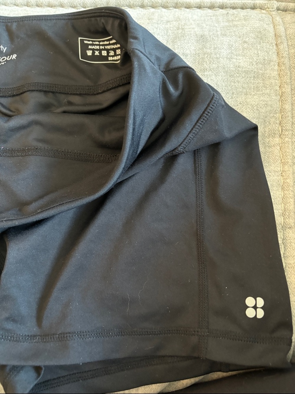 Sweaty Betty Black High-Rise Bike Shorts - Picture 7 of 7